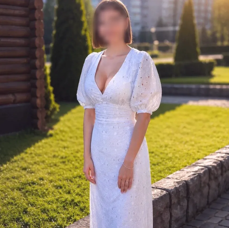 Bethany, 26