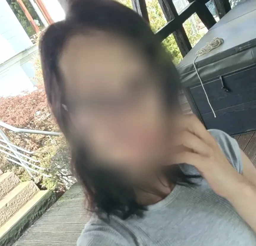 Kayleigh, 26
